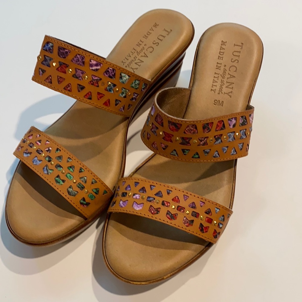 Tuscany by Easy Street SZ 9 M Open Toe Wedge Heel Sandals Slip on Shoes